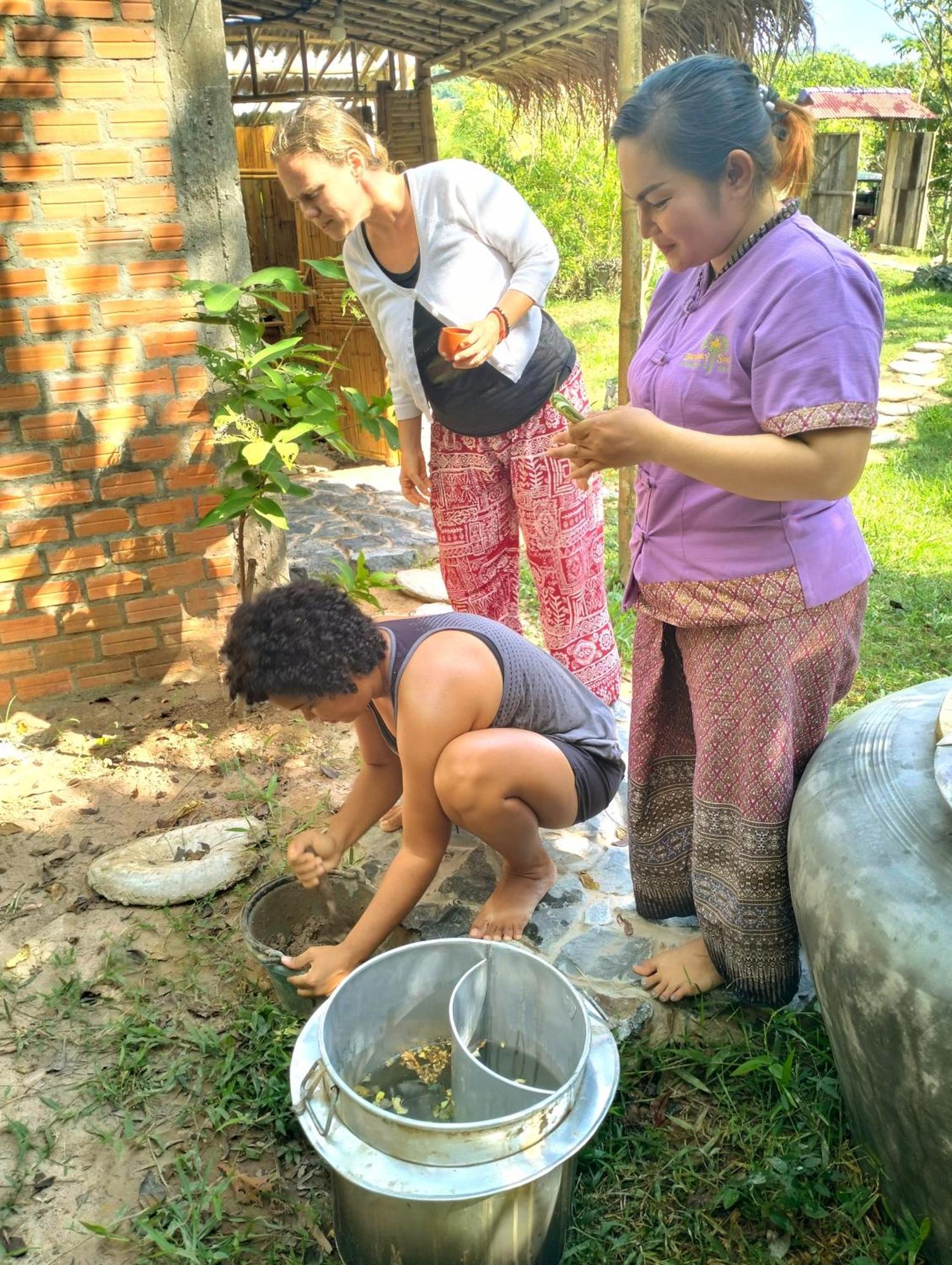Banteay Srey Women'S Only Traditional Spa And Homestay Kampot Exterior foto